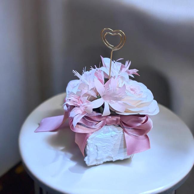 紙で作るバラのワークショップ　漆喰の器アレンジver AtelierNerine